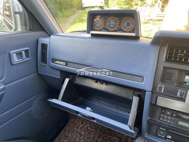 Nissan Largo 1987 thumbnail 10