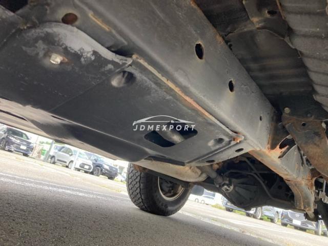Toyota Land Cruiser Prado 2000 thumbnail 11