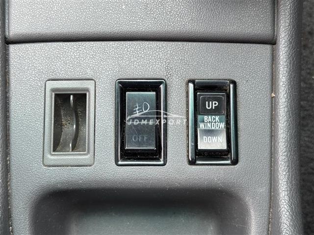 Toyota Hilux Surf 1993 thumbnail 24