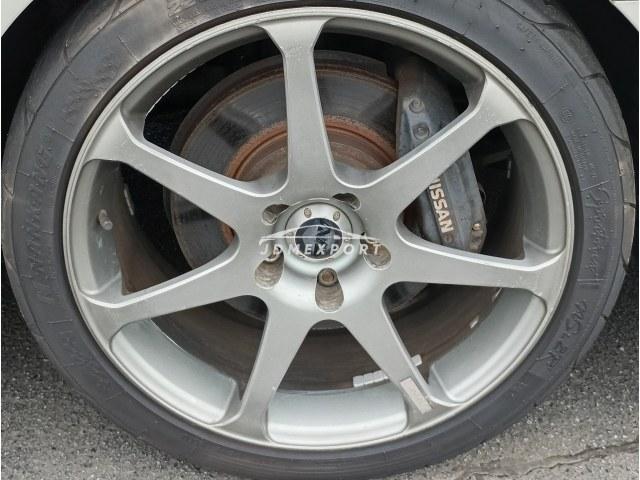 Nissan Skyline 2000 thumbnail 26