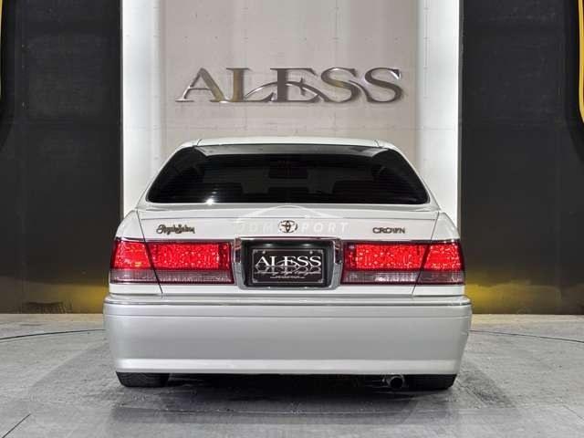 Toyota Crown 2000 thumbnail 10
