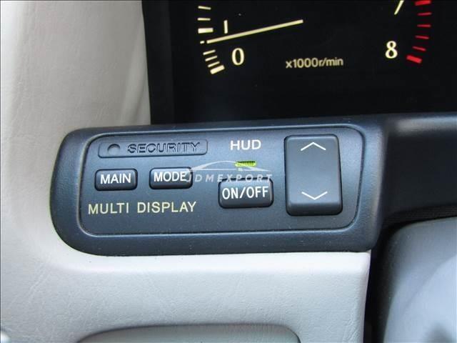 Toyota Crown Majesta 2001 thumbnail 6