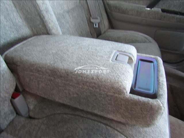 Toyota Crown Majesta 2001 thumbnail 23