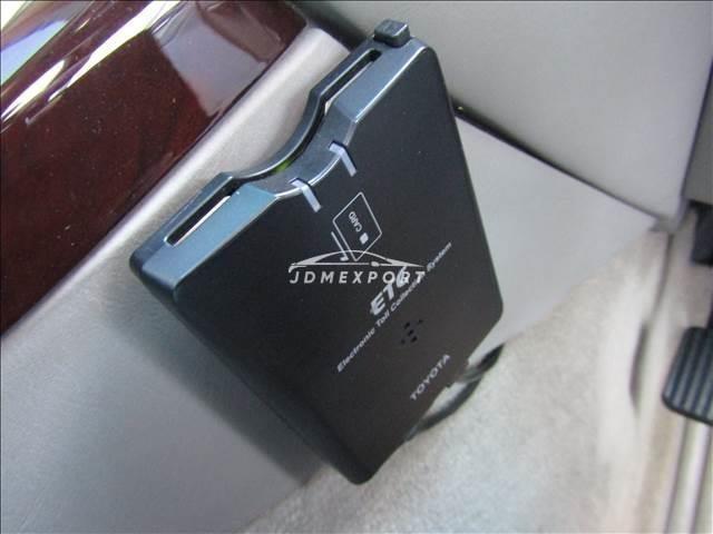 Toyota Crown Majesta 2001 thumbnail 13