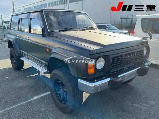Nissan Safari Van 1992