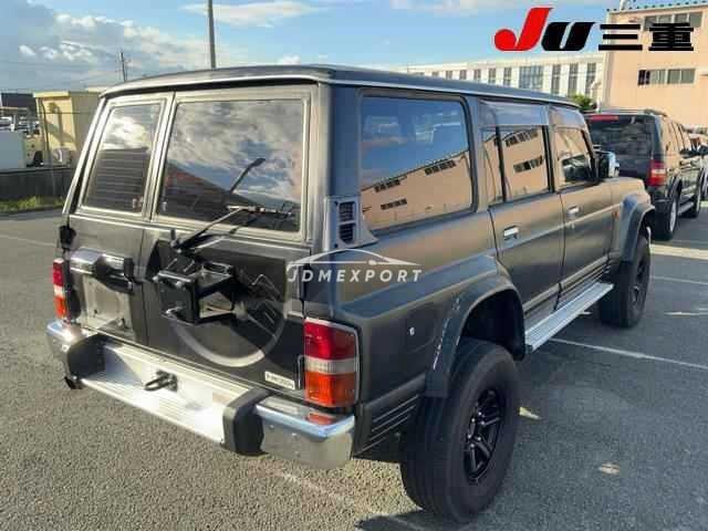 Nissan Safari Van 1992 thumbnail 7