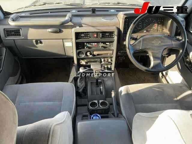 Nissan Safari Van 1992 thumbnail 9