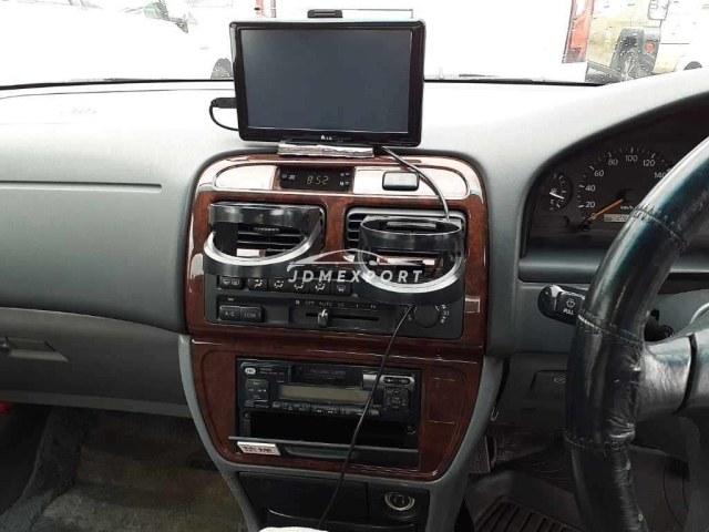 Toyota vista 1997 thumbnail 10