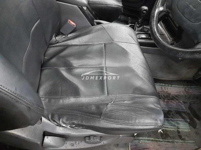 Toyota Hilux Surf 1997 thumbnail 9