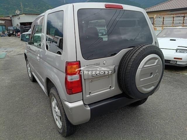 Mitsubishi Pajero Mini 2000 thumbnail 2