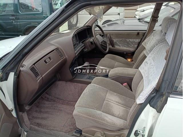 Toyota Crown 1988 thumbnail 5