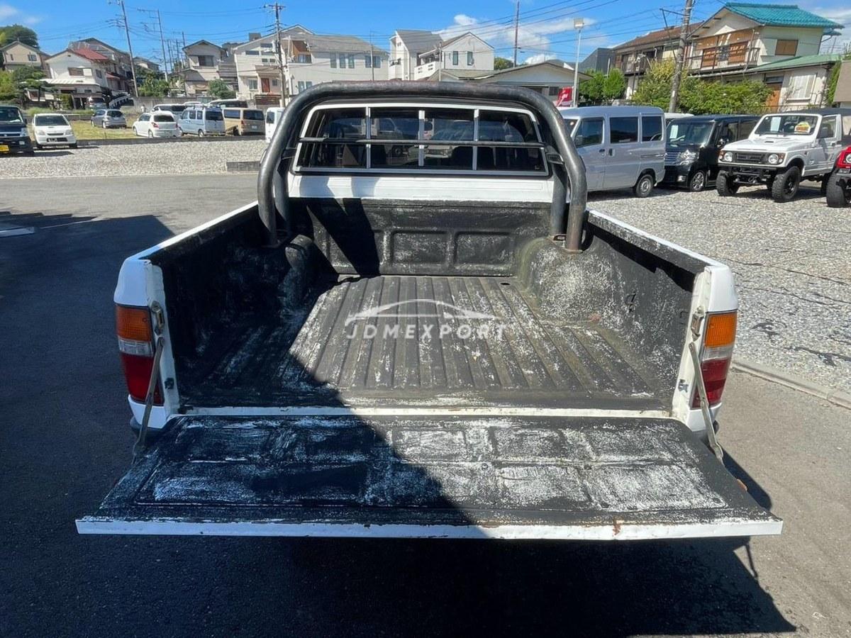 Toyota Hilux Pick Up 1996 thumbnail 27