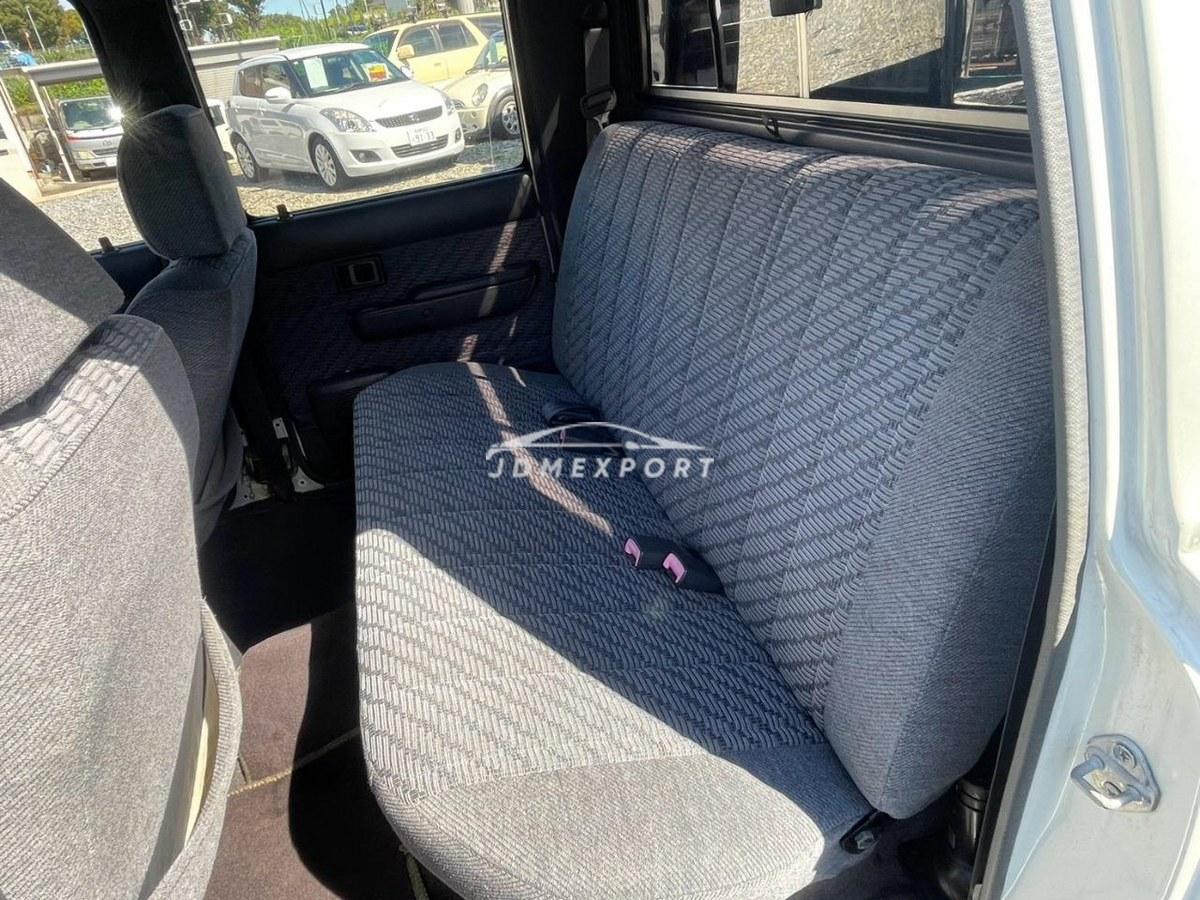 Toyota Hilux Pick Up 1996 thumbnail 37