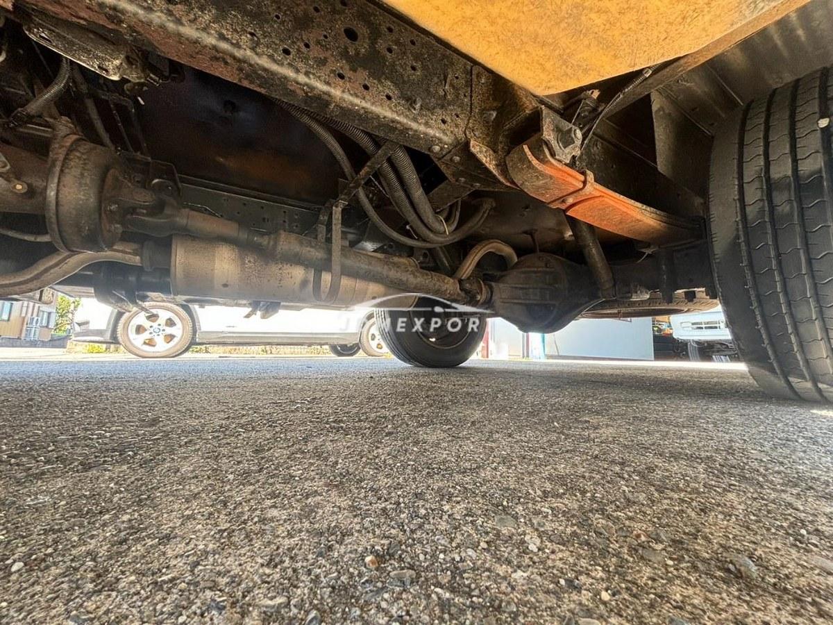 Isuzu Elf Truck 1996 thumbnail 18