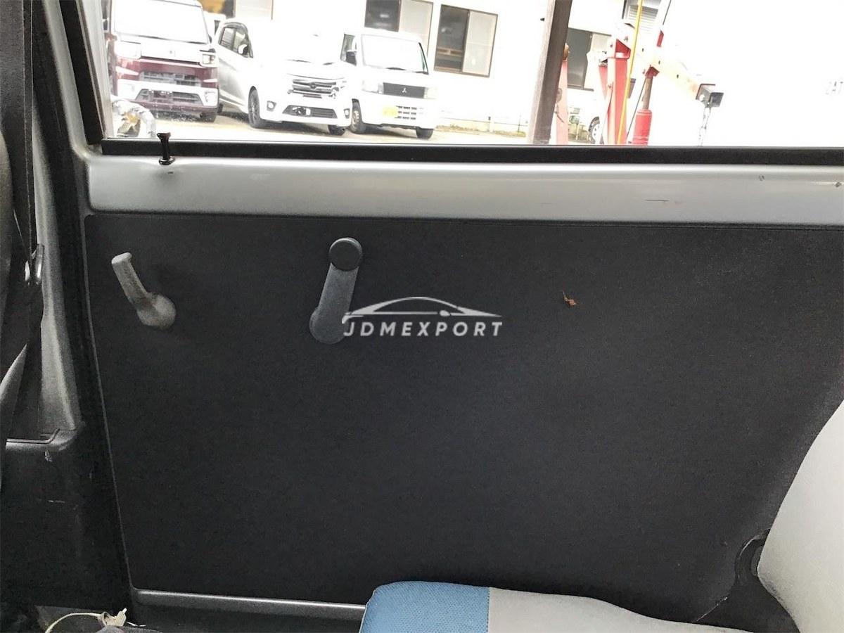 Subaru Sambar Van 2001 thumbnail 38