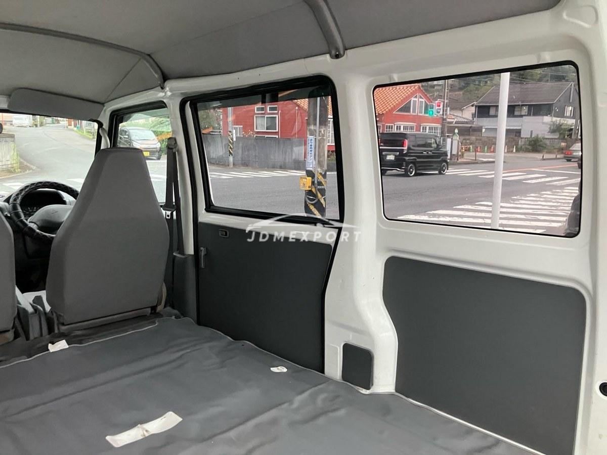 Mitsubishi Minicab Van 2001 thumbnail 17