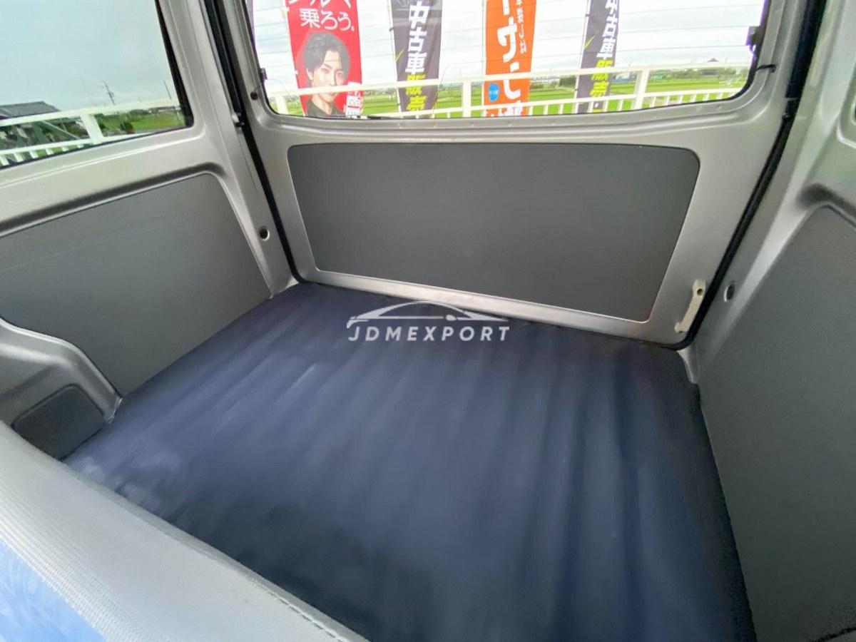 Mitsubishi Minicab Van 2000 thumbnail 28