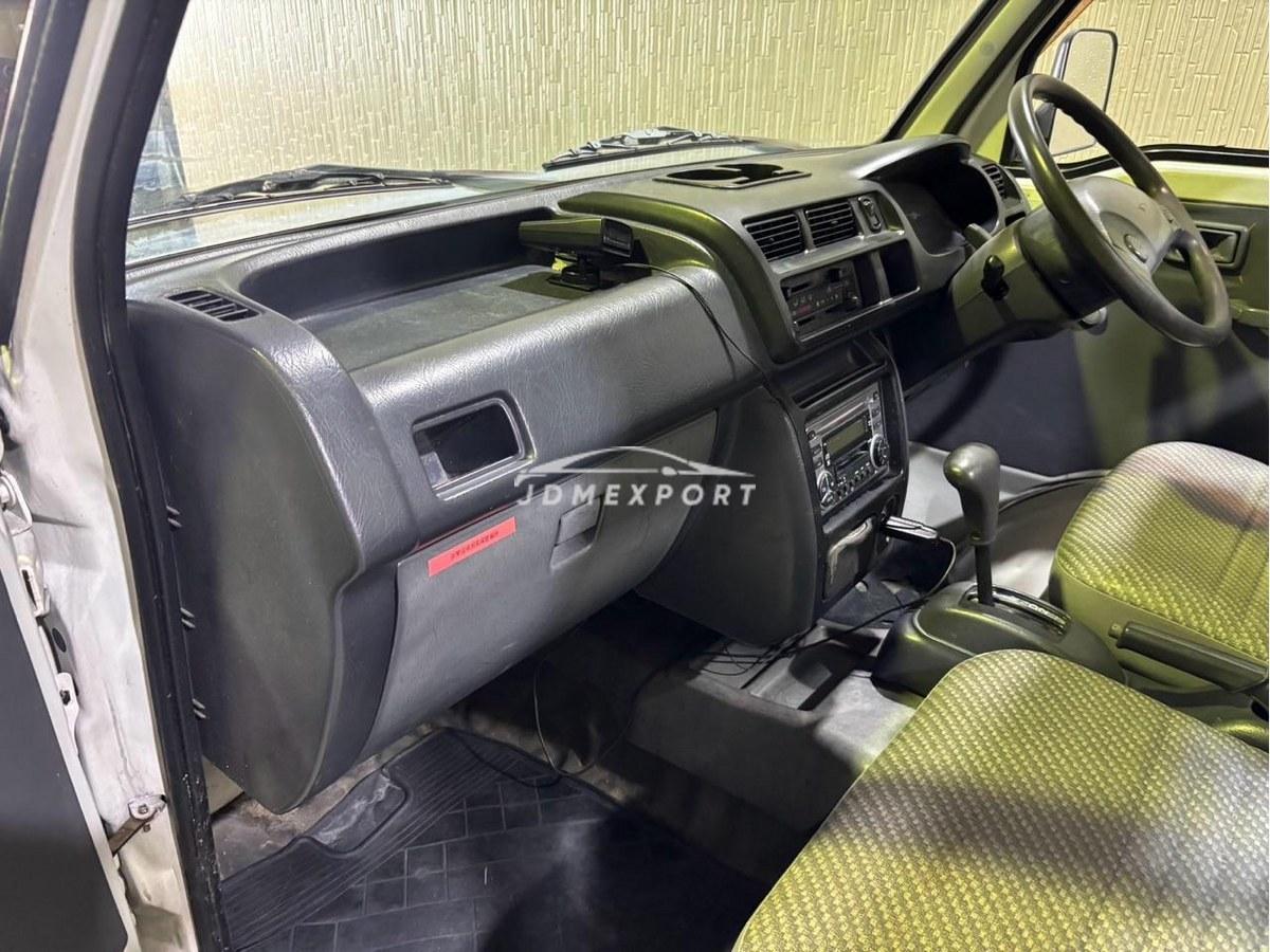 Daihatsu Hijet Truck 2000 thumbnail 6
