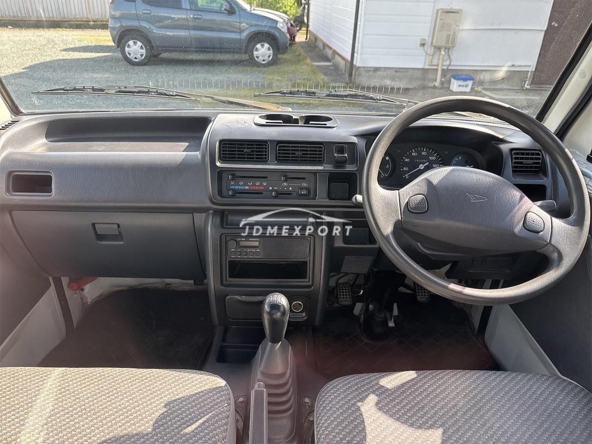 Daihatsu Hijet Truck 2000 thumbnail 15