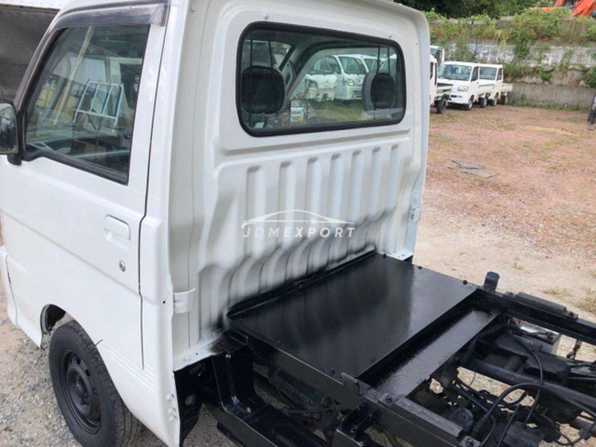 Daihatsu Hijet Truck 2000 thumbnail 10