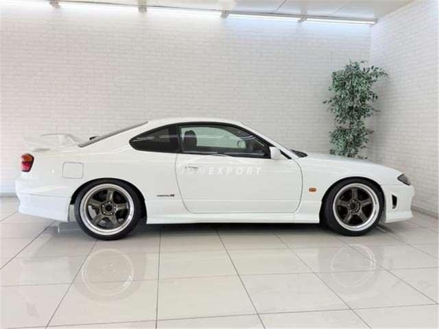 Nissan Silvia 1999 thumbnail 10