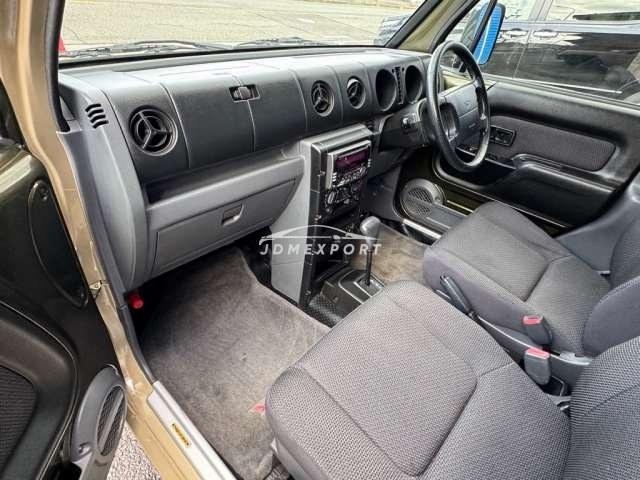 Daihatsu Naked 2001 thumbnail 47