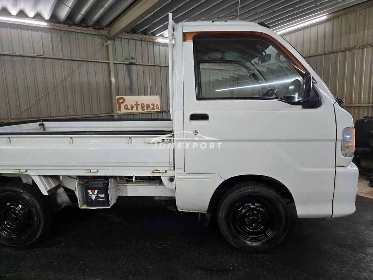 Daihatsu Hijet Truck 1999 thumbnail 16