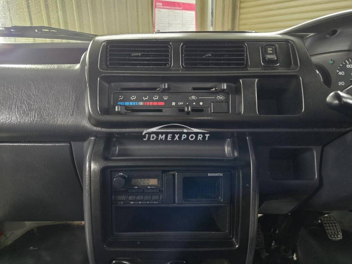 Daihatsu Hijet Truck 1999 thumbnail 31