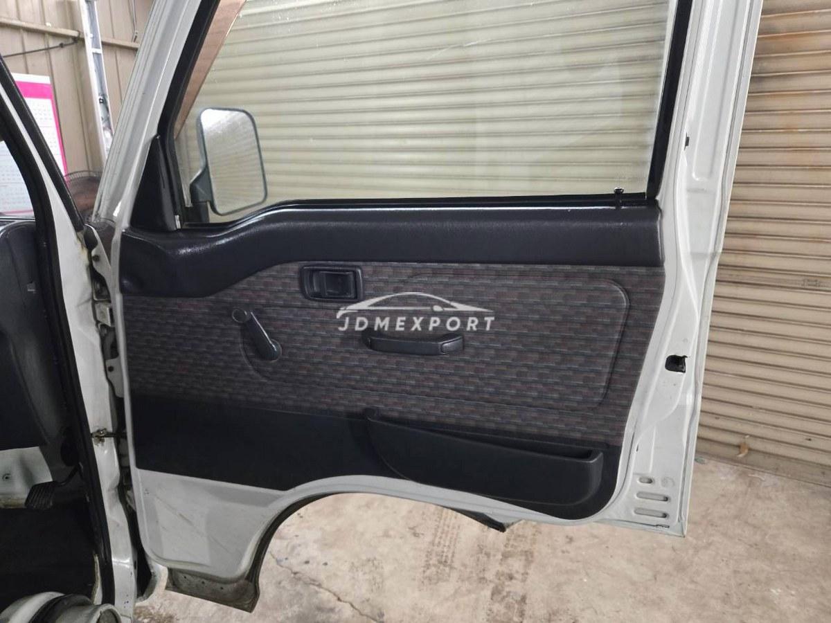 Daihatsu Hijet Truck 1999 thumbnail 37