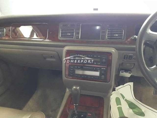 Toyota Century 1997 thumbnail 6
