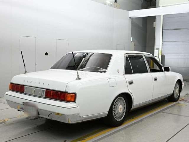 Toyota Century 1997 thumbnail 2