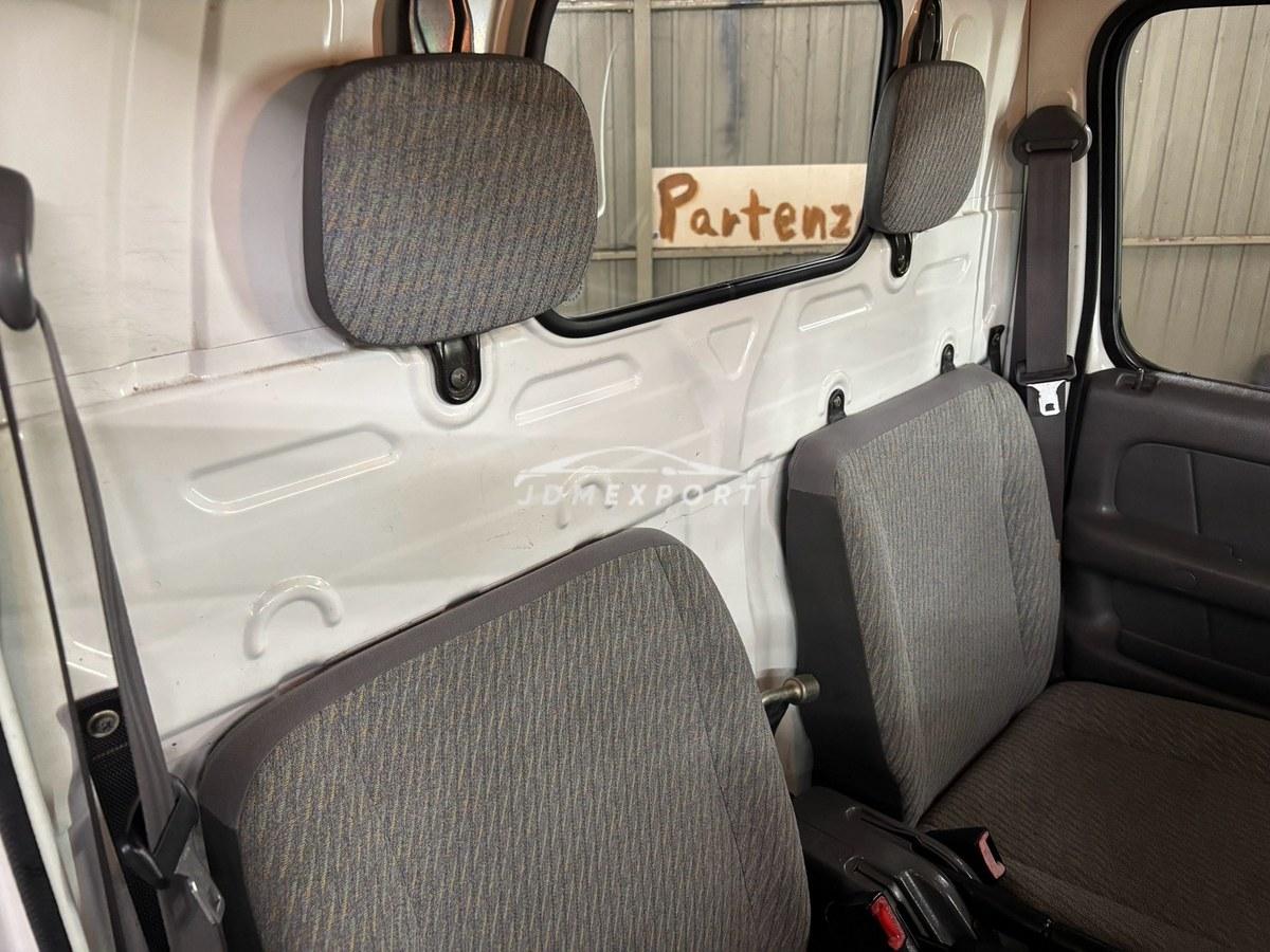 Suzuki Carry Truck 2000 thumbnail 29