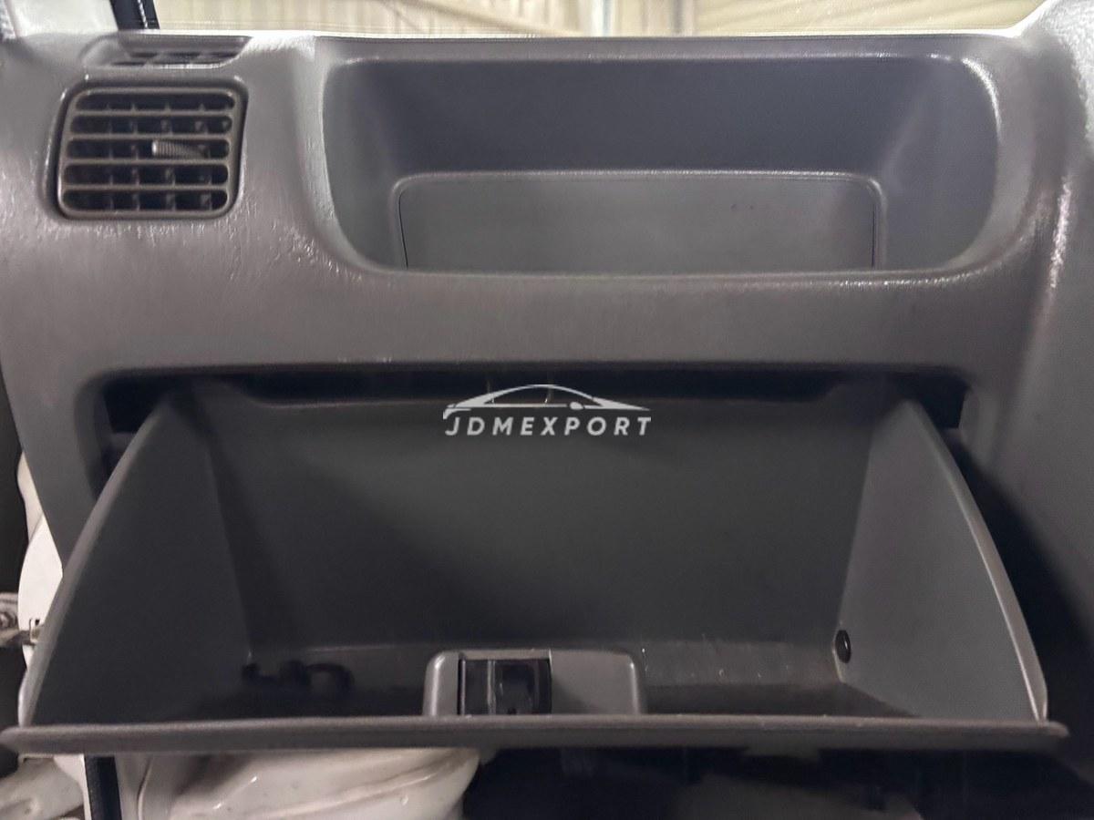 Suzuki Carry Truck 2000 thumbnail 39
