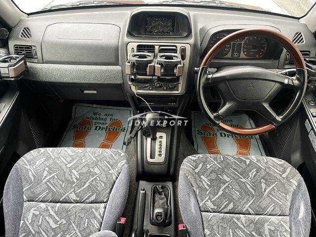 Mitsubishi Pajero iO 1999