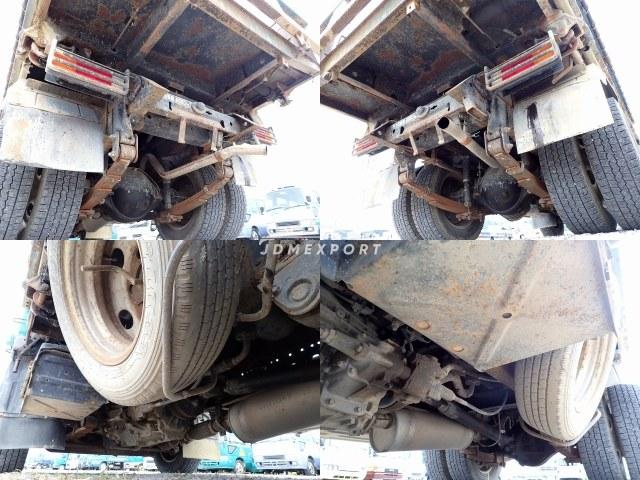 Mitsubishi Fuso Canter 2000 thumbnail 17