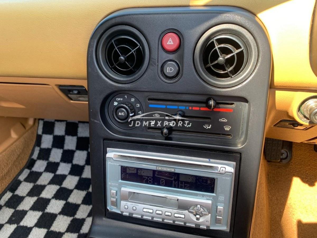 Mazda Eunos Roadster 1992 thumbnail 28