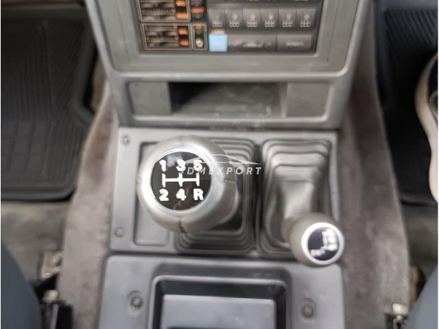 Mitsubishi Pajero 1990 thumbnail 10