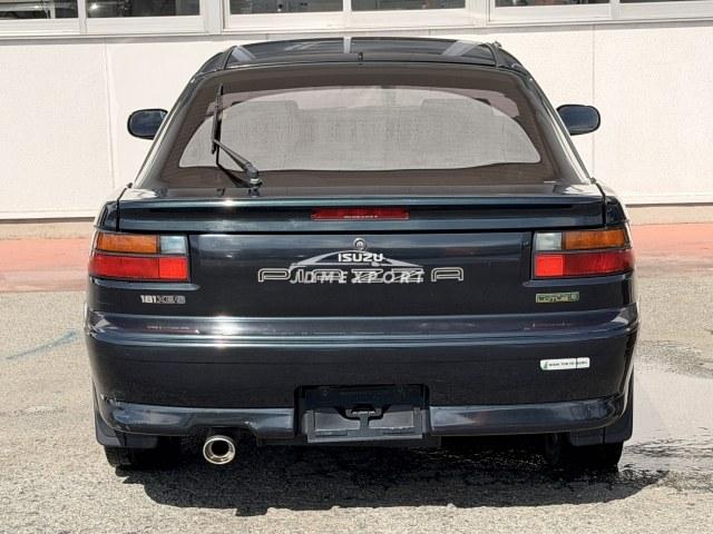 Isuzu Piazza 1992 thumbnail 7