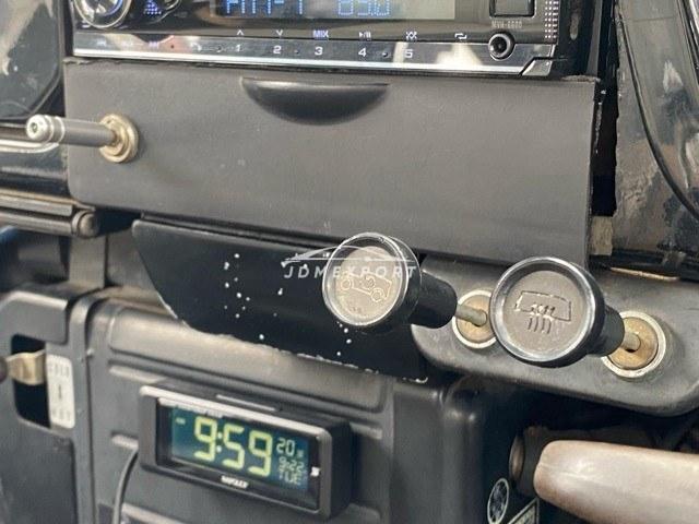 Mitsubishi Jeep 1994 thumbnail 20