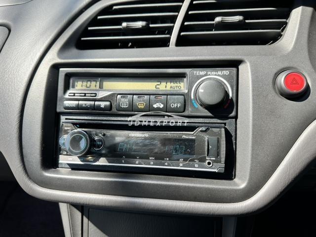 Honda Accord 2001 thumbnail 8