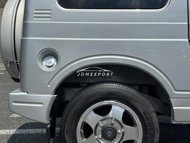 Suzuki Jimny 1998 thumbnail 12