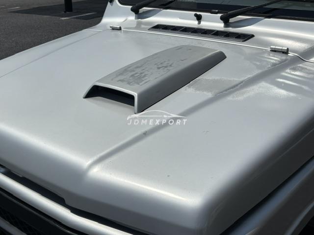 Suzuki Jimny 1998 thumbnail 18
