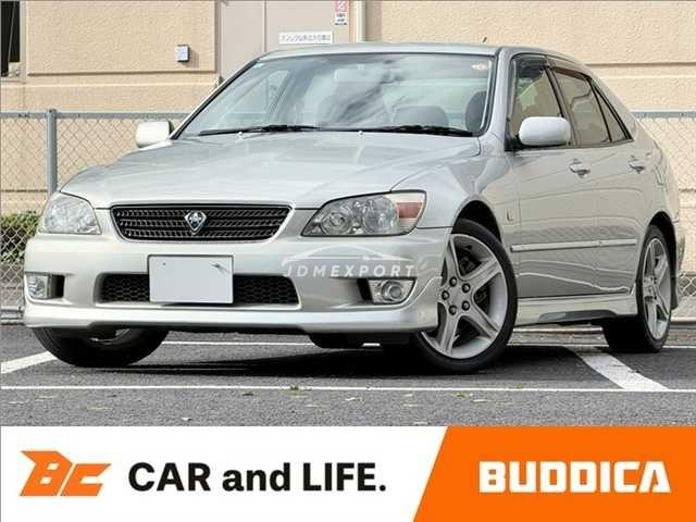 Toyota Altezza 2001