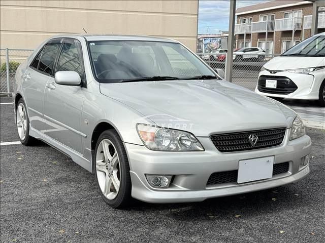 Toyota Altezza 2001 thumbnail 5