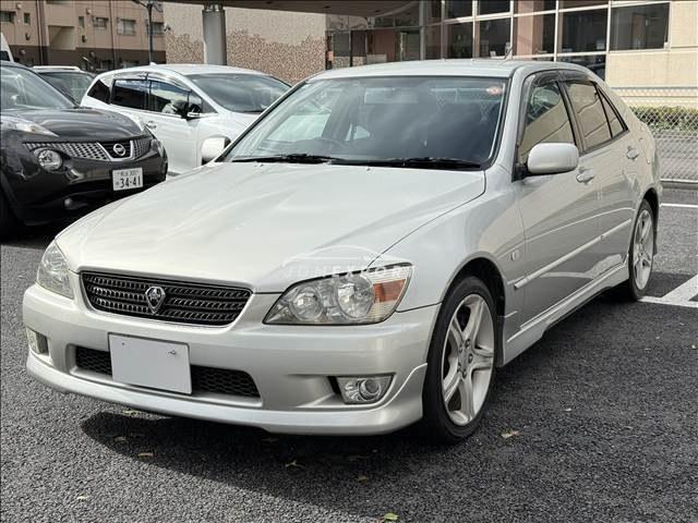 Toyota Altezza 2001 thumbnail 22