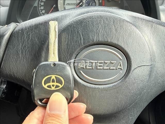 Toyota Altezza 2001 thumbnail 18