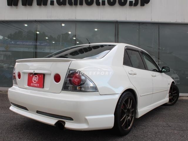 Toyota Altezza 1999 thumbnail 2
