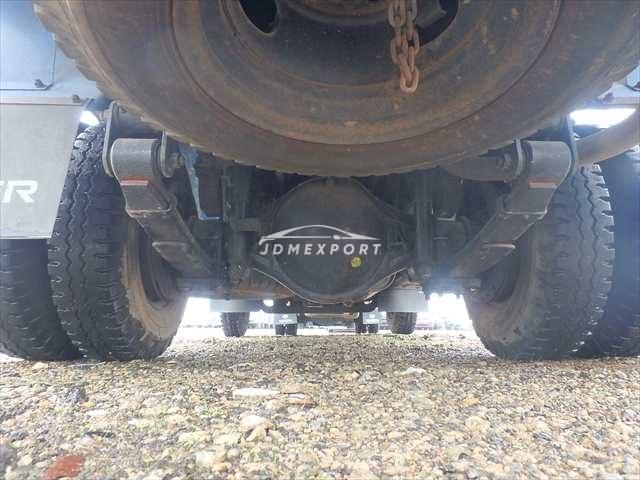 Mitsubishi Fuso Canter 1996 thumbnail 37
