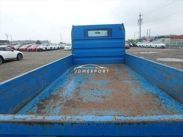 Mitsubishi Fuso Canter 1996 thumbnail 3