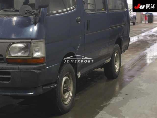 Toyota Hiace Van 1995 thumbnail 8